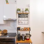 Centro Proprio Dietro L'angolo Διαμέρισμα *