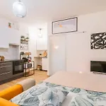 Centro Proprio Dietro L'angolo