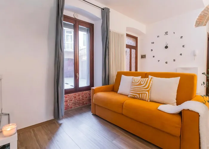 Centro Proprio Dietro L'angolo Daire