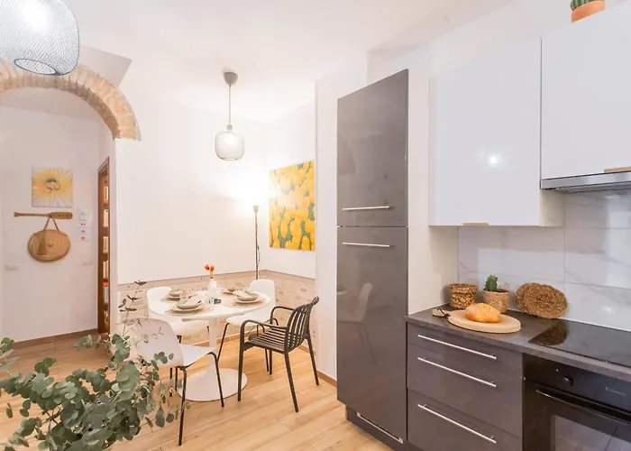 Centro Proprio Dietro L'angolo Daire