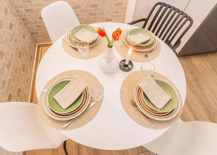 Centro Proprio Dietro L'angolo *