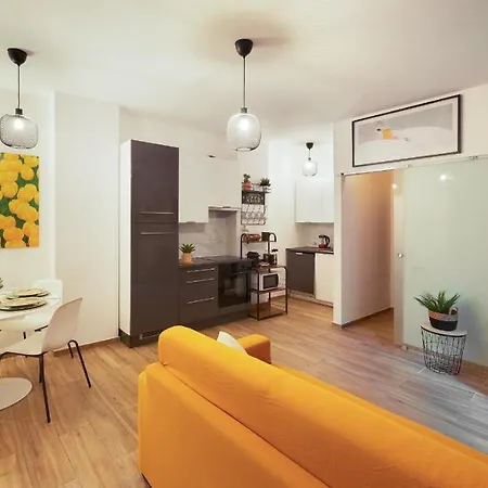 Centro Proprio Dietro L'angolo Daire *